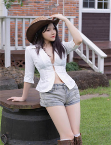 《他扒开她下面的粉嫩p的视频-http 1.202.129.170》