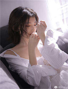 《年轻的妈妈5在完整有限中字第4-虎背熊腰的意思》