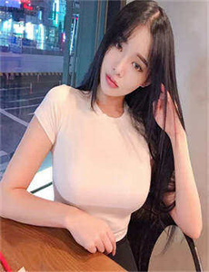 《中国偷窥wc女厕-海边幼女中出》